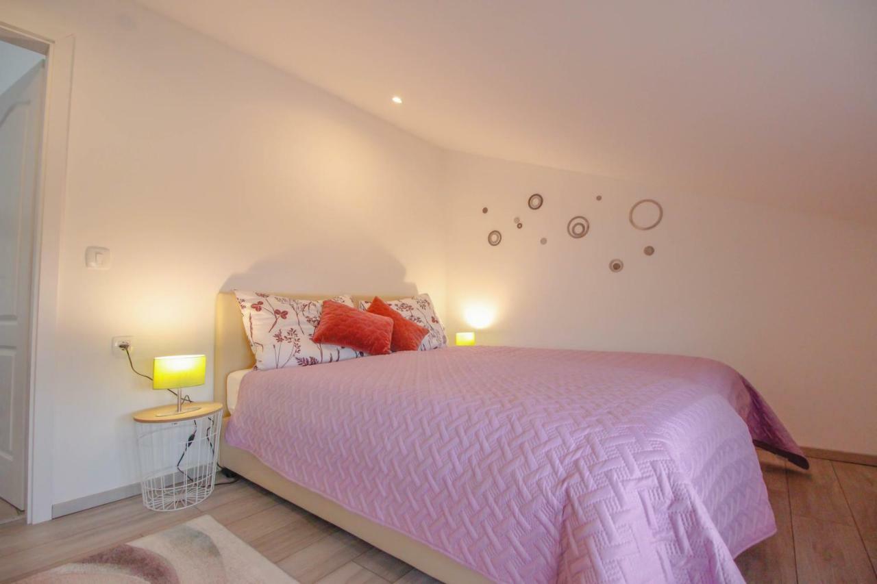 Studio Apartman Sky Rovinj Ngoại thất bức ảnh